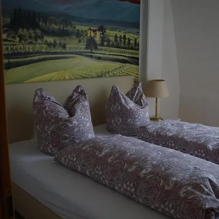 Szálloda Castellberg *